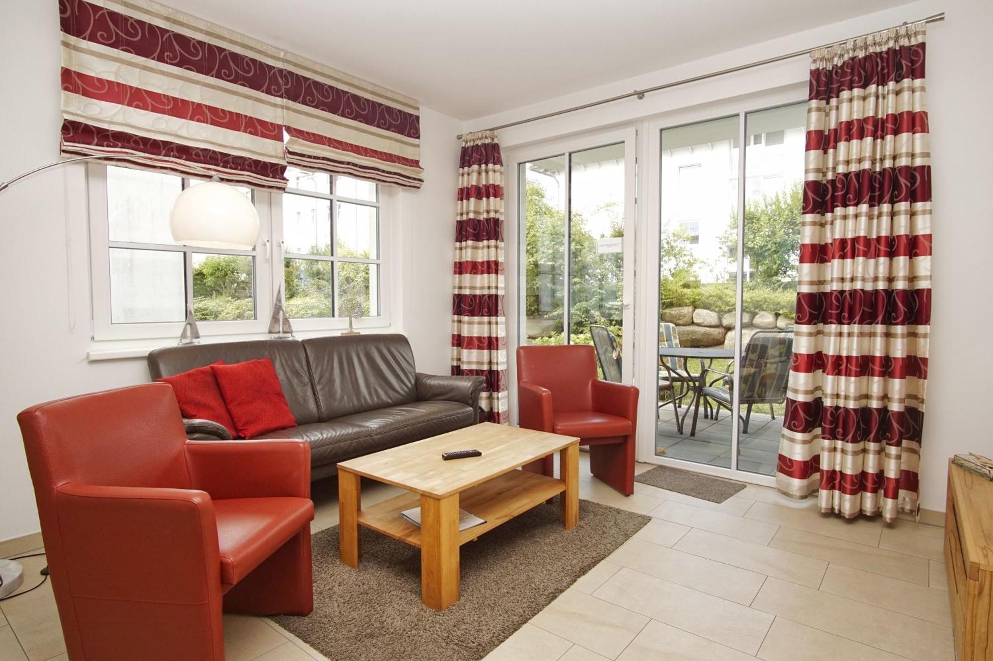 Terrasse, Gratis Nutzung Vom Ahoi Erlebnisbad Und Sauna In Sellin - Villa Antje Fewo 04 Goehren  Exterior photo